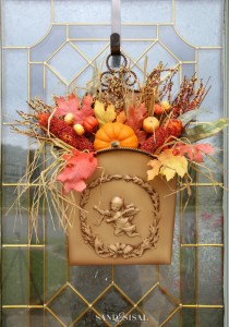 Decorating a Front Porch for Fall