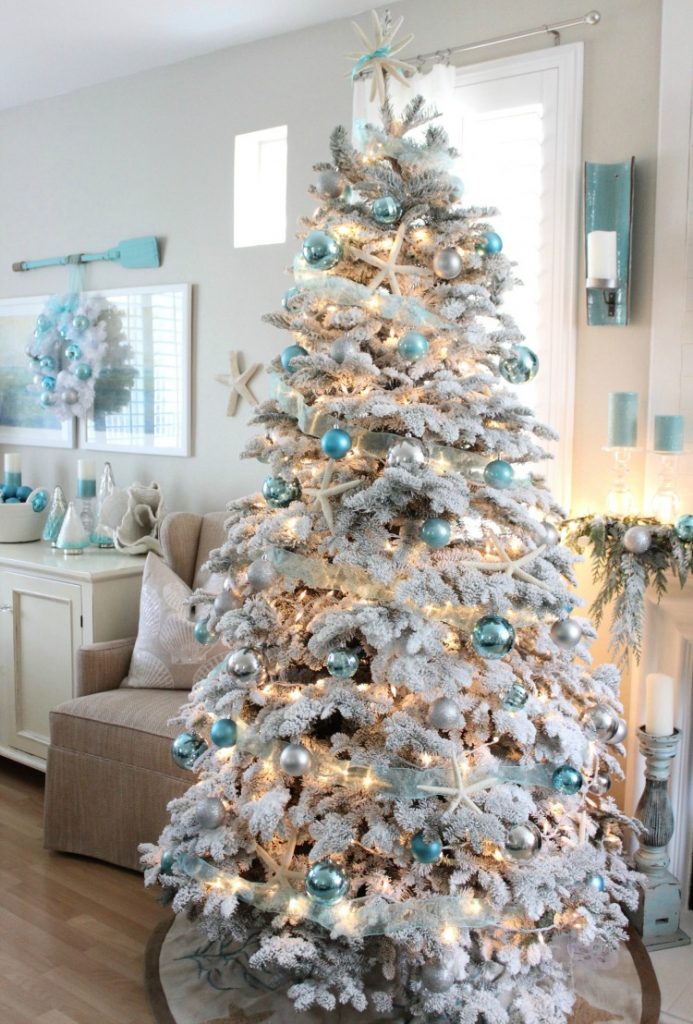 16 Chic Coastal Christmas Tree Ideas | Sand and Sisal