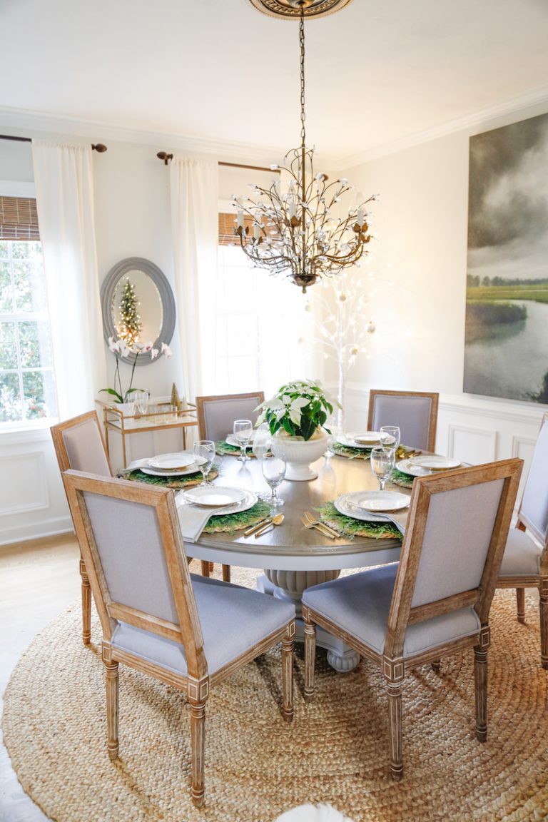 Christmas Dining Room and Table Setting Ideas | Sand and Sisal